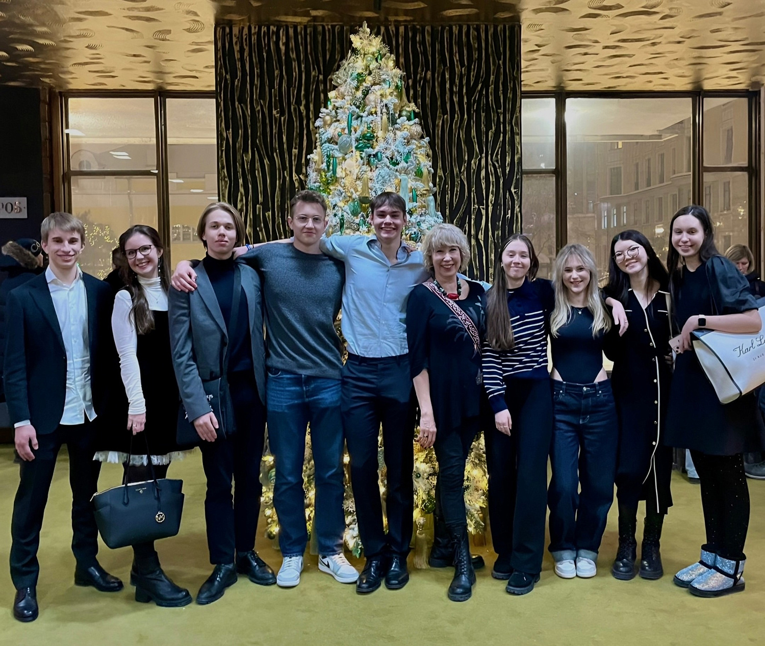 Students visited the Gorky Moscow Art Academic Theatre